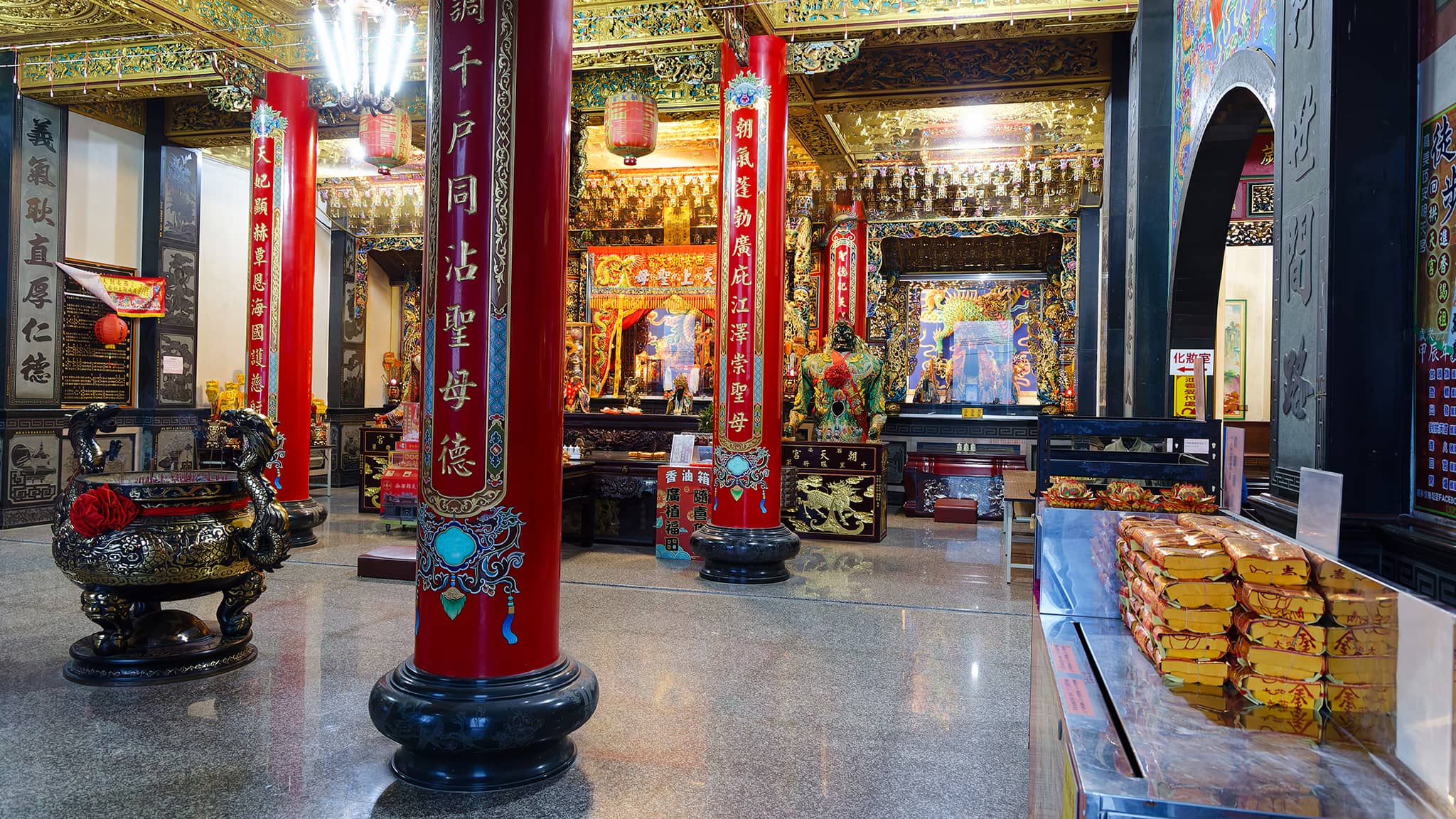 02 - Taichung Est (14) Xiangshan Tianhou Temple.jpg